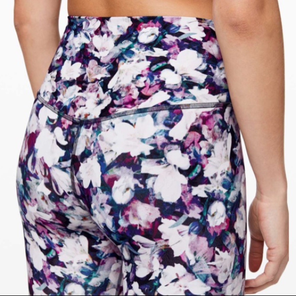 Lululemon Align 25”